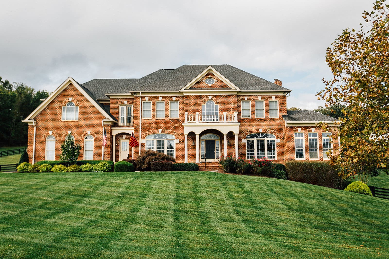 Front Lawn Northern Virginia Landscaping