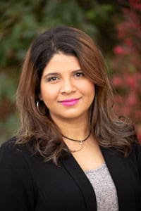 Evelyn Smith Receptionist Sunrise Landscape and Design Northern Virginia